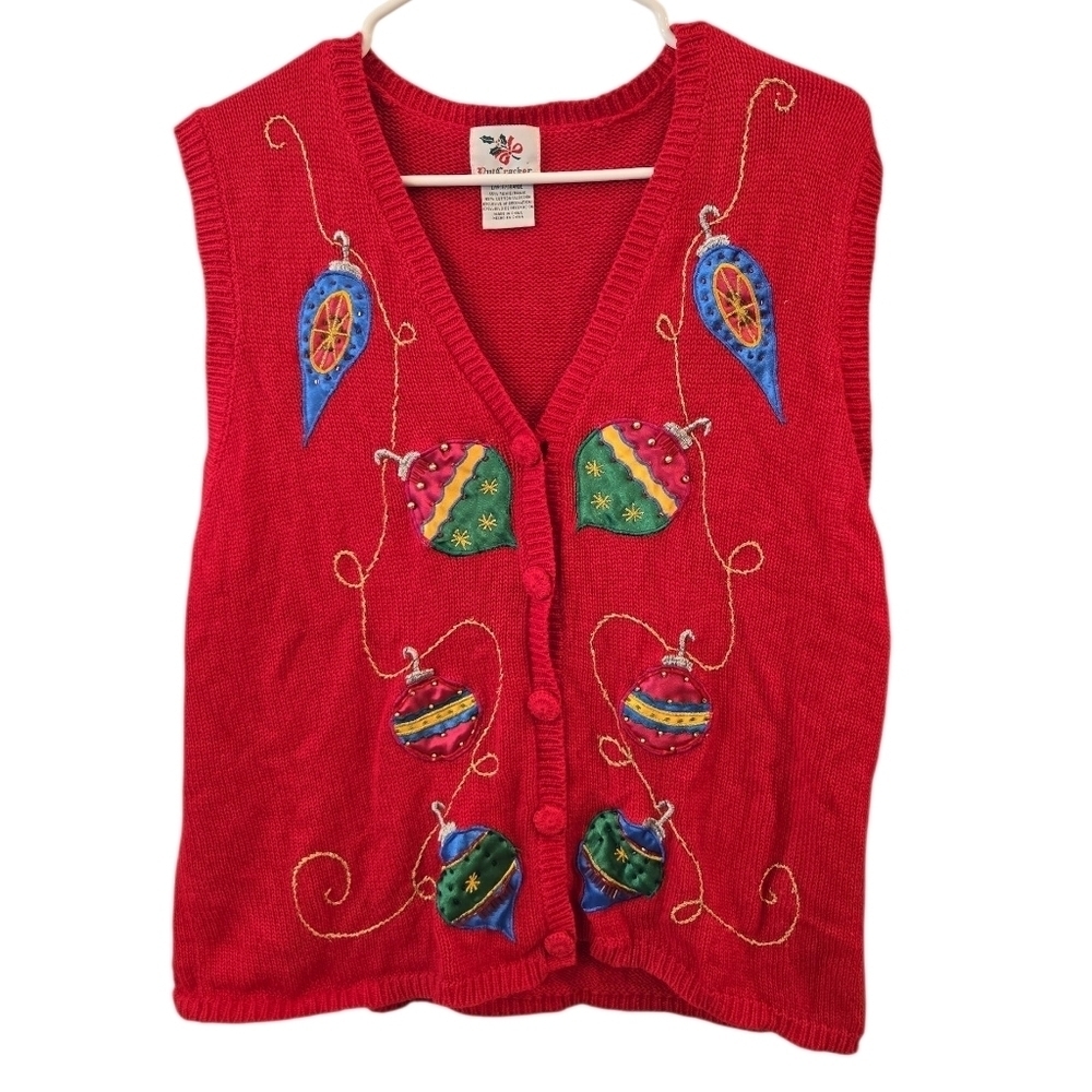 VTG. NUTCRACKER SLEEVELESS BUTTON-UP CHRISTMAS VEST. ORNAMENTS. SIZE LARGE.